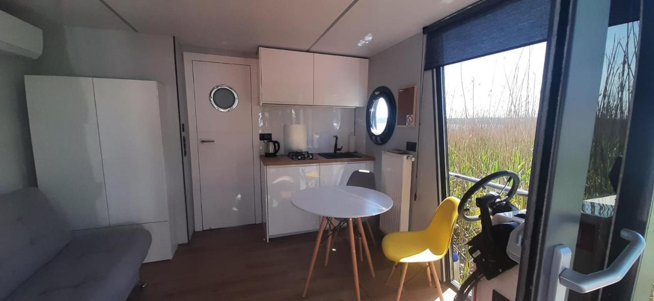 Houseboat Hotel Gudowo Eksteriør billede